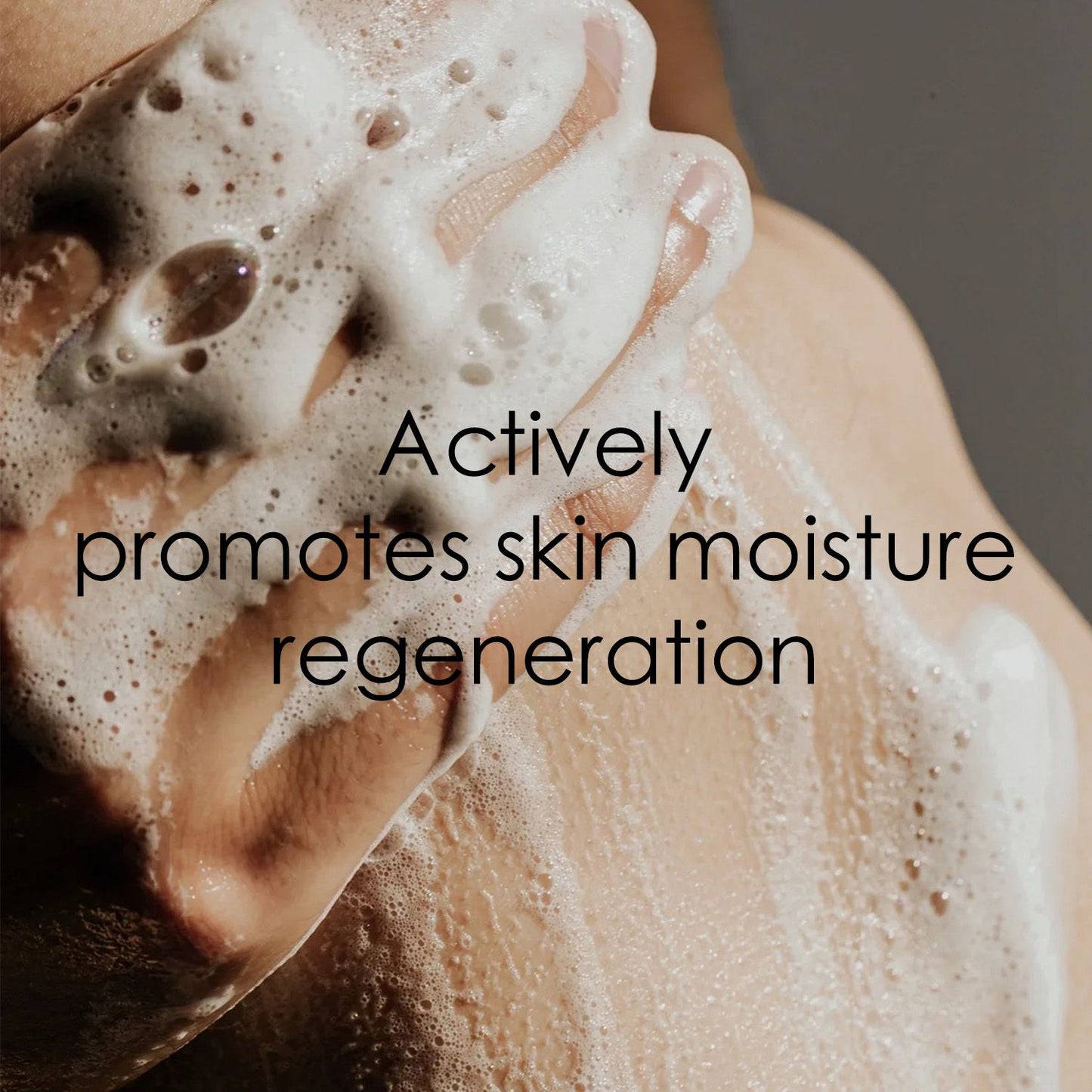 8.5 fl oz Moisturizing Shower Gel, Hydrating Body Wash with Aloe Vera & Vitamin E for Smooth Skin