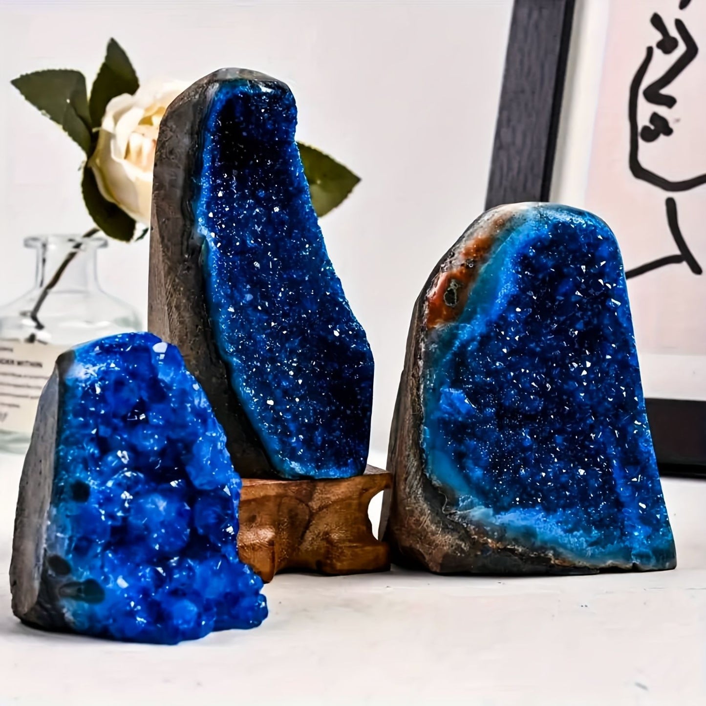1pc Elegant Blue Crystal Cluster, Artificial Vertical Quartz Crystal Cluster Decoration, High-end Living Room and Office Decoration, Handicraft Collection, Cathedral Mystery Stone - Unique Gift Idea