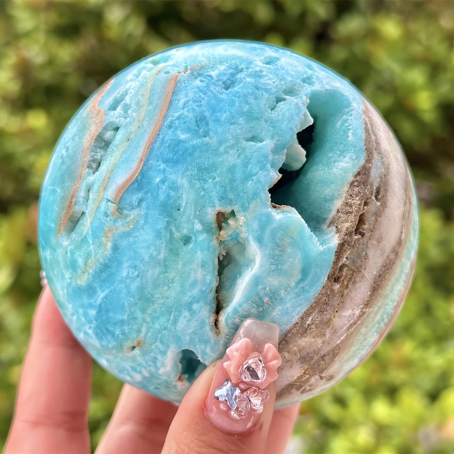 1pc Unique Natural Hemimorphite Sphere - Bohemian Teal Blue & White Marbled Stone, Smooth Spherical Mineral Specimen for Home Decor, Tabletop or Entrance Centerpiece, Holiday Gift for Christmas