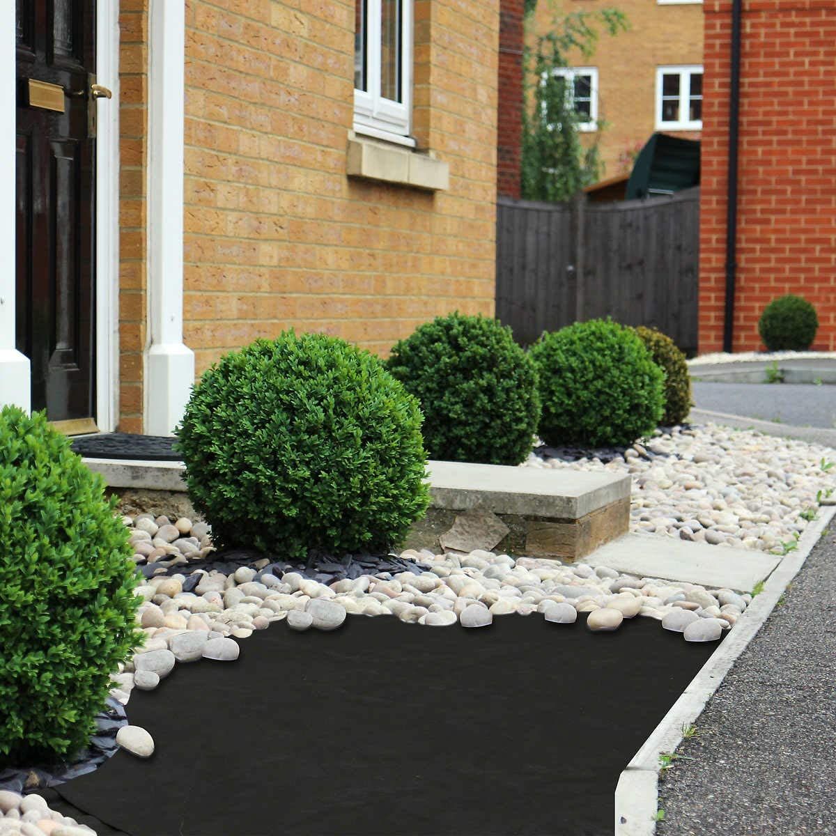 4ft*50ft Non-woven groundsheet, high-density weed control, breathable and environmentally friendly, a must-have for soil protection and gardening.