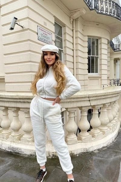 537268741