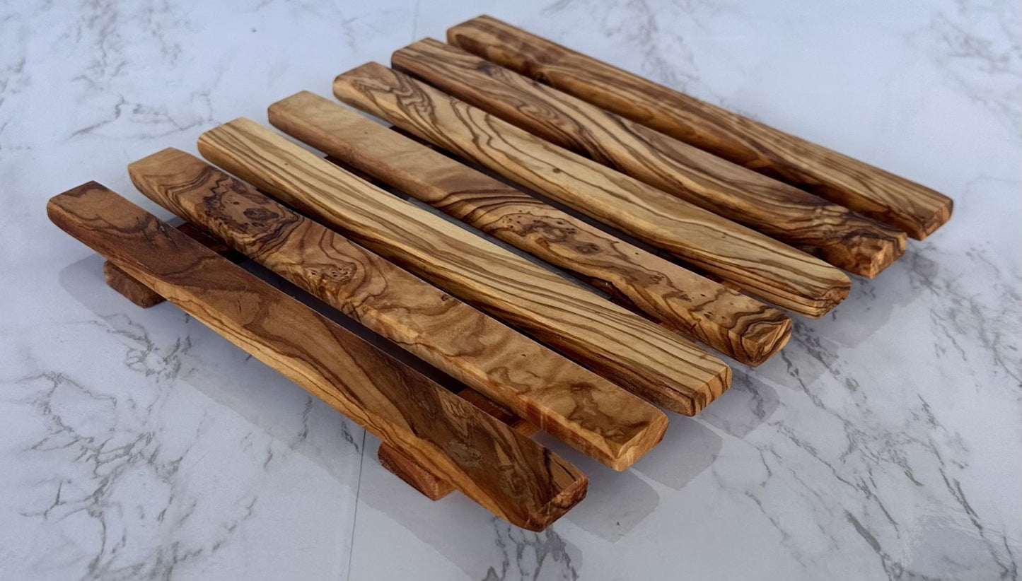 Handcrafted Square Olive Wood Pan Coaster - Natural Wood Heat Resistant Trivet for Hot Pots, Pans, and Dishes - Elegant Rustic Kitchen Decor and Table Protection - 1 Piece