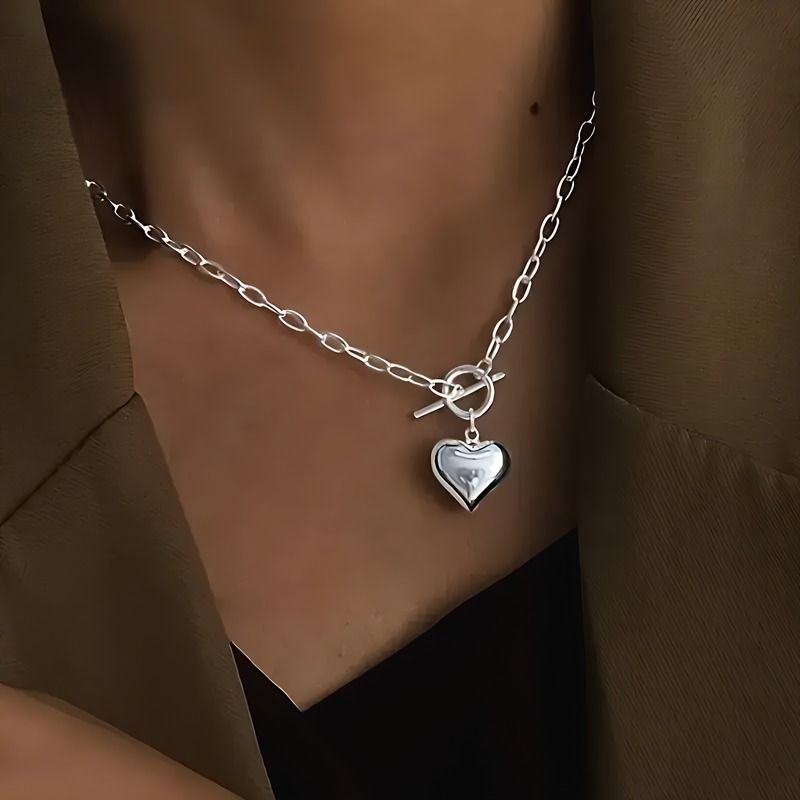 Heart Pendant Necklace - Romantic Jewelry for Women | Elegant Love Gift with Adjustable Chain