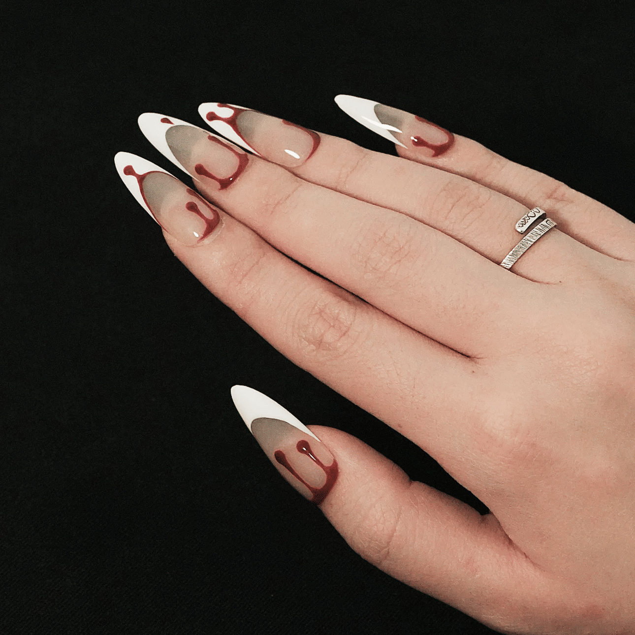 Love Scratch 10PCs 'Bloody Maria ' Handmade Press-on Nails