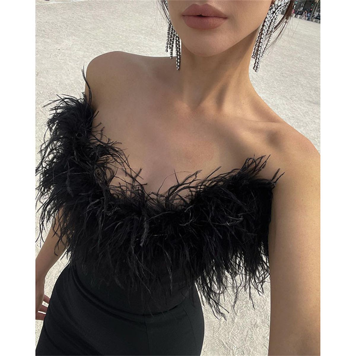 Women's Strapless Dresses with Feather Neck Slim Fit Evening Party Dress